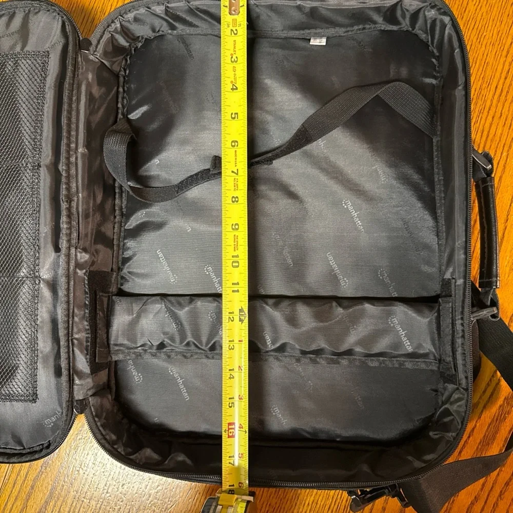 Manhattan Black Laptop Bag -